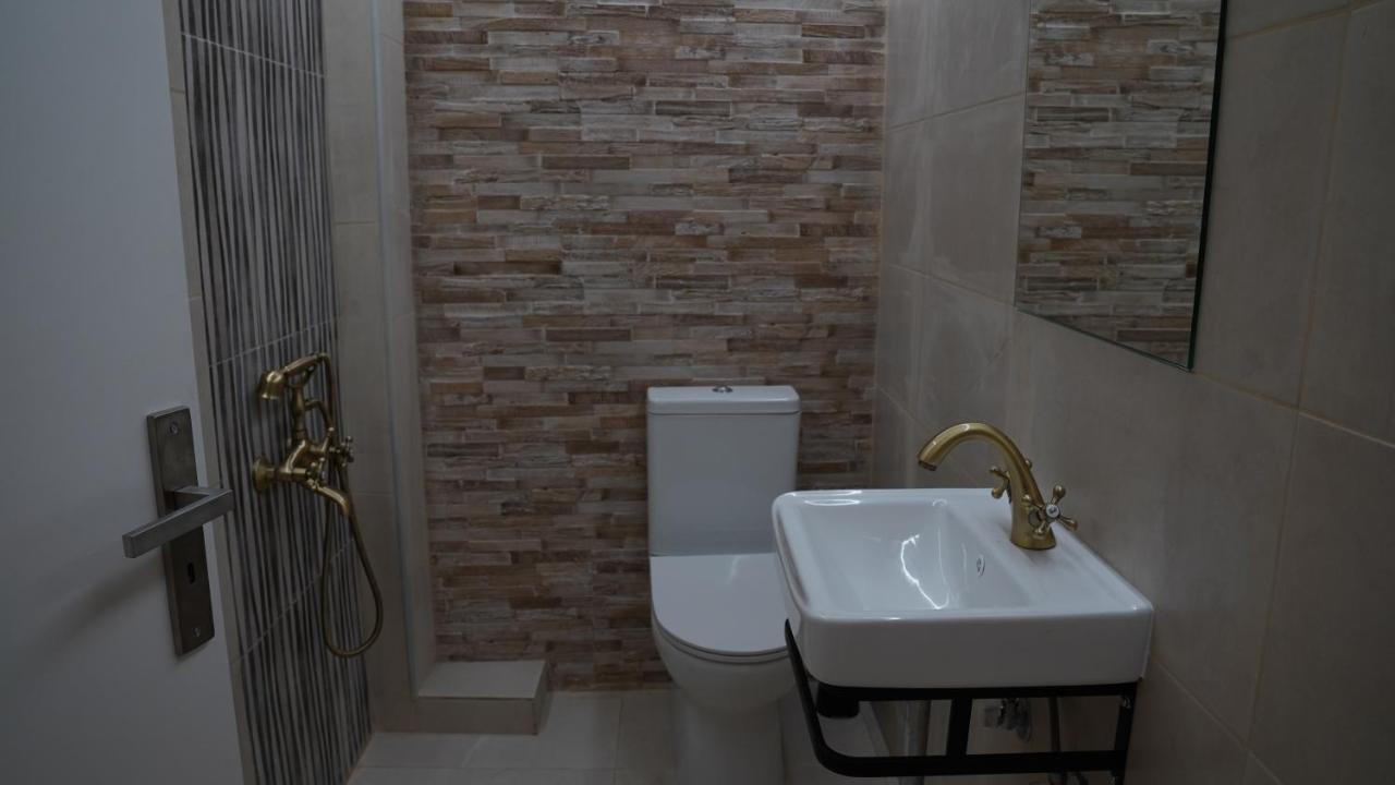 Km Beach View Apartment La Canea Esterno foto