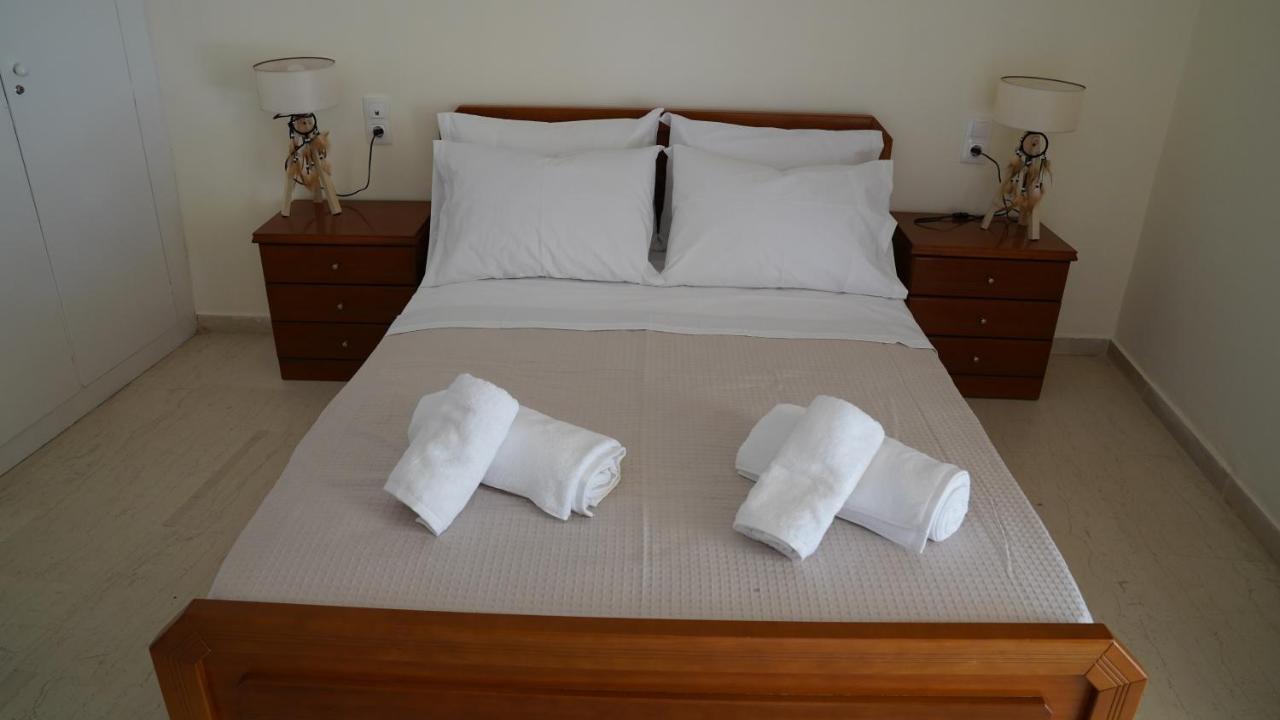 Km Beach View Apartment La Canea Esterno foto